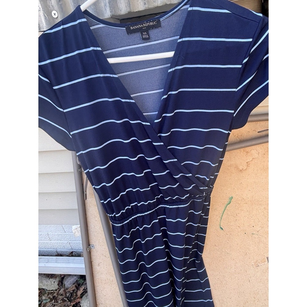 Woman Banana Republic Dress Blue Xs  Stripe V Neck Waist Preppy Cruise - Picture 1 of 3